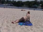 Порно ролики нудистов на пляже и в лесу